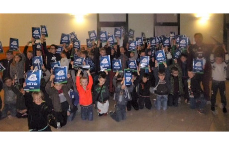 ENORME SUCCES DE L'ALBUM VIGNETTE DU FC VAL D'AIX