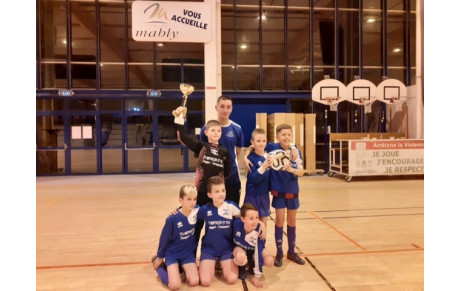 NOTRE EQUIPE1 U11 REMPORTE UN TOURNOI FUTSAL MAJEUR DU ROANNAIS !!!